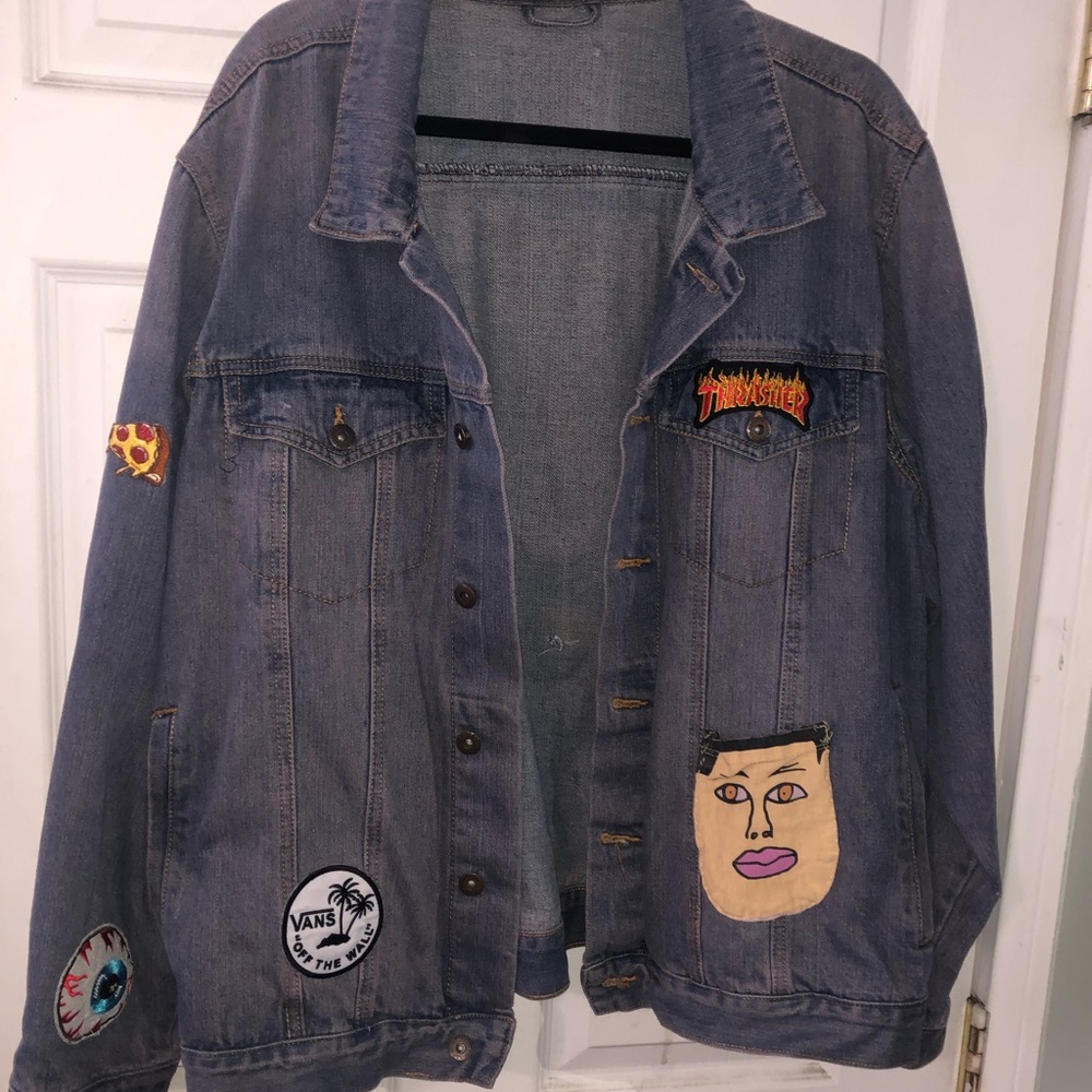 Custom patch work denim jacket - Picture 2 of 4
